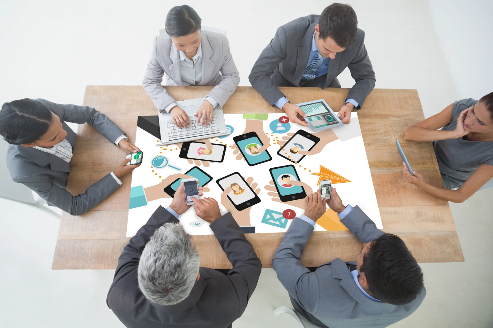 Team members discussing on the business strategy
