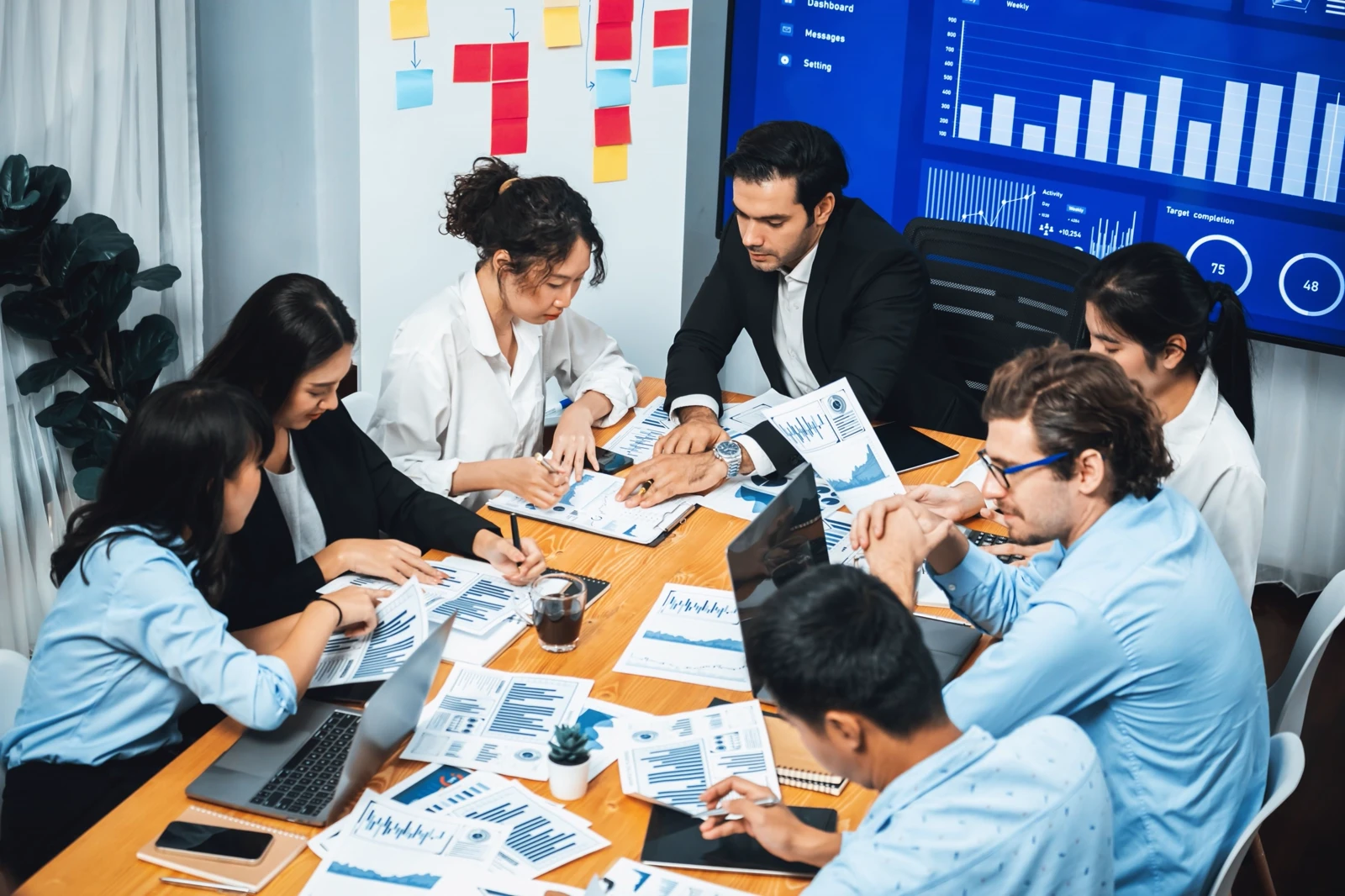 Team members discussing on the business strategy